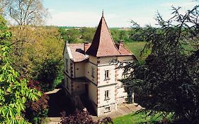 Petit Chateau Le Piot